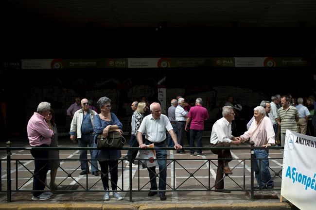 Top Greek judge quits over bailout measures spat | iNFOnews.ca
