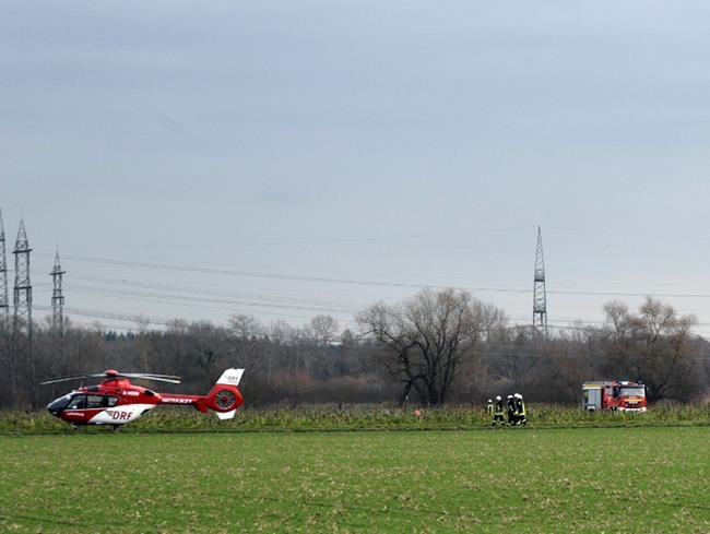 4 dead after small plane, chopper crash in Germany | iNFOnews.ca CP1614003177