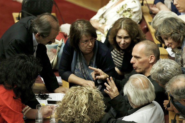 Greek parliament OKs referendum proposal; country faces critical week as future in balance | iNFOnews.ca CP33637739