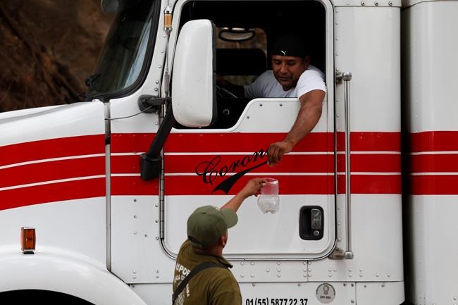 Toxic mix of gangs, vigilantes fuels rising Mexican violence | iNFOnews.ca