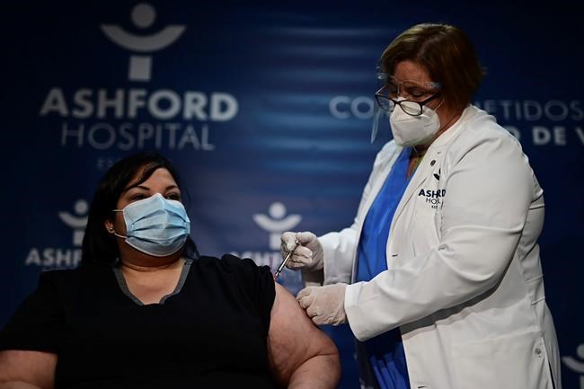 Respiratory therapist receives Puerto Rico's 1st vaccine | iNFOnews.ca Respiratory therapist receives Puerto Rico's 1st vaccine | iNFOnews.ca