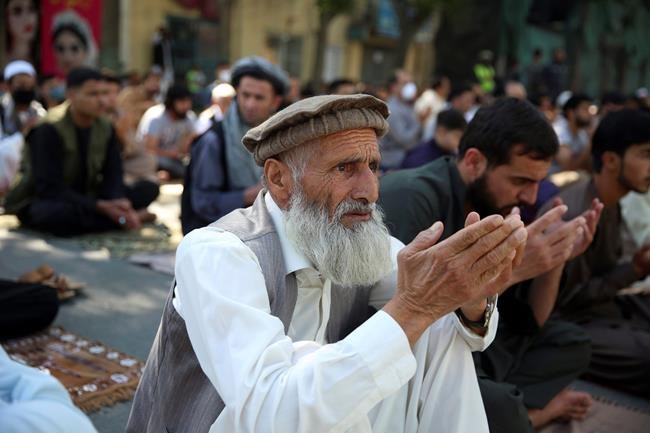 Afghan gov't to free 900 prisoners; Taliban may extend truce | iNFOnews.ca Afghan gov't to free 900 prisoners; Taliban may extend truce | iNFOnews.ca