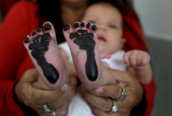 Venezuela exodus raises worries of babies being stateless | iNFOnews.ca