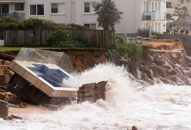 3 die in floodwaters as strong storm lashes Australia's east | iNFOnews.ca
