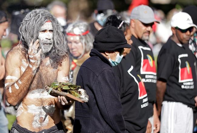 Thousands rally at Black Lives Matter protests in Australia | iNFOnews.ca Thousands rally at Black Lives Matter protests in Australia | iNFOnews.ca
