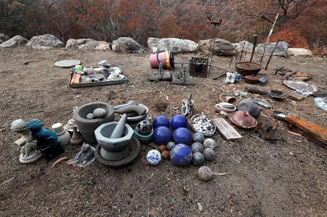Family's fortress no match for rapacious Australian fires | iNFOnews.ca