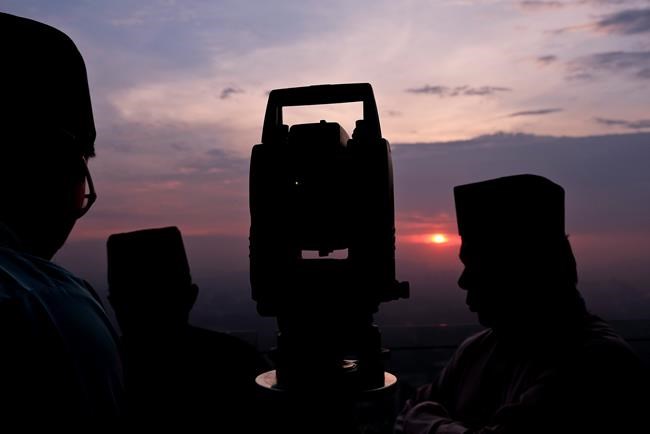 Muslim fasting month of Ramadan to start Thursday | iNFOnews.ca