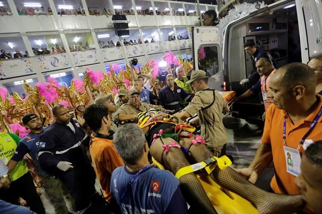 Part of Rio Carnival float collapses, injuring 12 | iNFOnews.ca