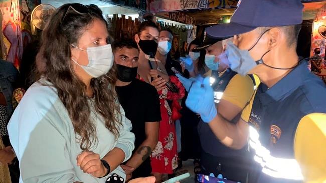 89 foreigners arrested at Thai bar flouting COVID-19 rules | iNFOnews.ca 89 foreigners arrested at Thai bar flouting COVID-19 rules | iNFOnews.ca