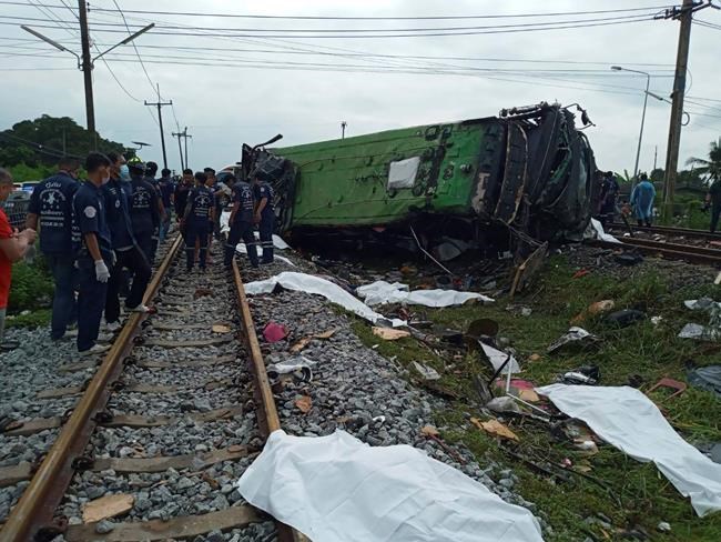 Bus-train collision in central Thailand leaves 17 dead | iNFOnews.ca