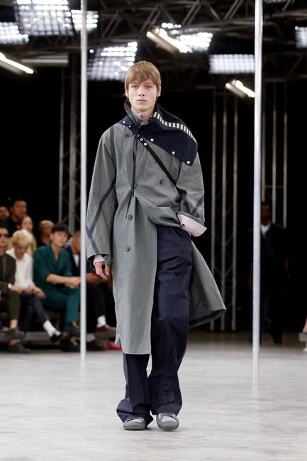 Lanvin fuses sartorial and street to cap Paris menswear week | iNFOnews.ca
