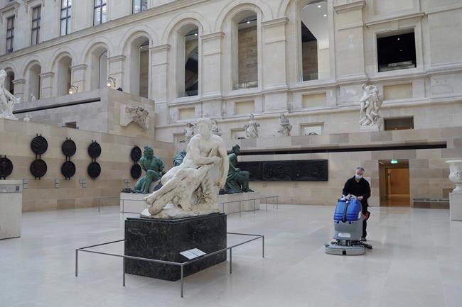 With no crowds, Louvre gets rare chance to refurbish | iNFOnews.ca With no crowds, Louvre gets rare chance to refurbish | iNFOnews.ca