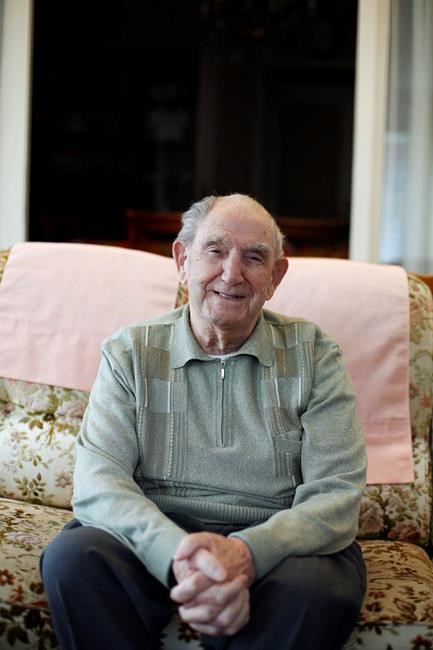 'War is ugly': For French vet, D-Day's lessons are timeless | iNFOnews.ca 'War is ugly': For French vet, D-Day's lessons are timeless | iNFOnews.ca
