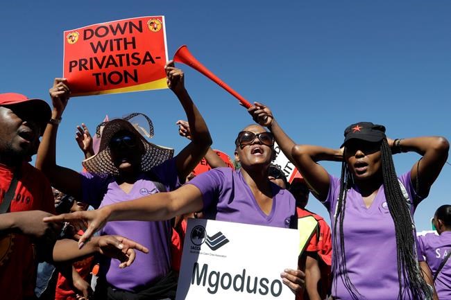 Strike begins at South Africa’s state-owned airline | iNFOnews.ca Strike begins at South Africa’s state-owned airline | iNFOnews.ca
