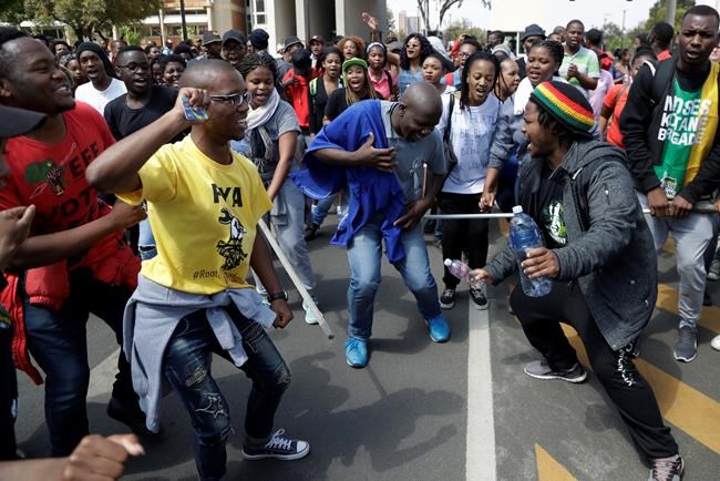 South African students rally for free education; 30 arrested | iNFOnews.ca