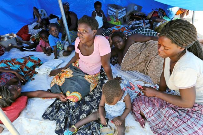 Mozambicans line up for cholera vaccines to fight outbreak | iNFOnews.ca