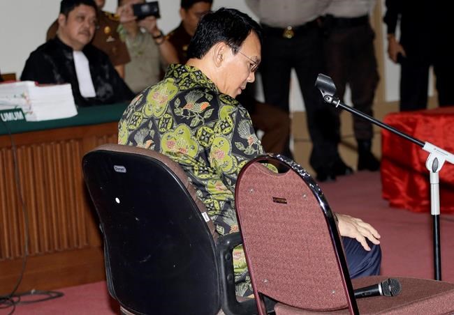 Indonesia prosecutors seek 2 years probation for Jakarta gov | iNFOnews.ca