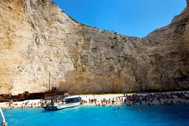 Landslide at famed Greek 'shipwreck' beach injures 7 | iNFOnews.ca CP1125793864