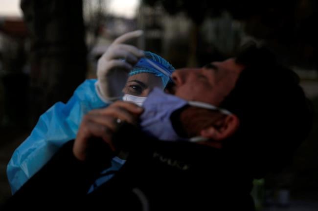 Greece extends lockdown past 2 months, expands vaccinations | iNFOnews.ca