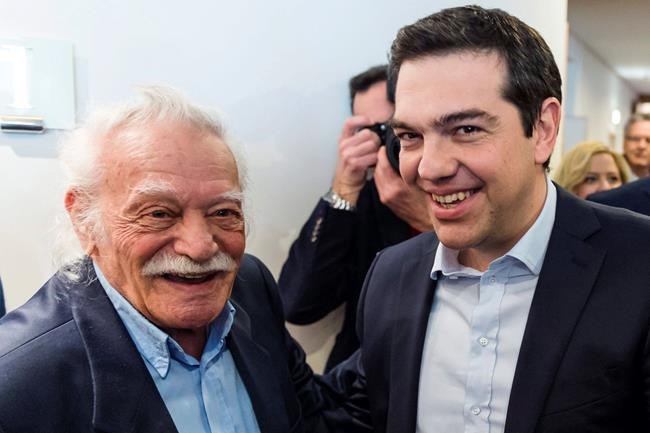 Greek WWII resistance hero Manolis Glezos dies at 97 | iNFOnews.ca