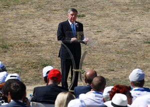 IOC chief Bach receives Russian 'assurances' over gays ahead of Sochi Games | iNFOnews.ca CP25237901