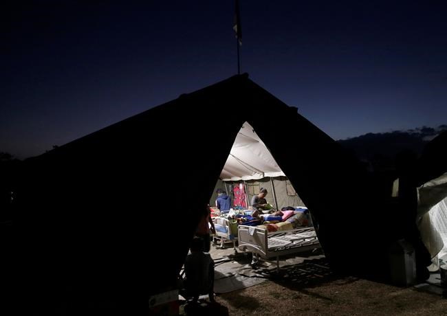 Indonesia struggles to recover quake's dead, help the living | iNFOnews.ca Indonesia struggles to recover quake's dead, help the living | iNFOnews.ca