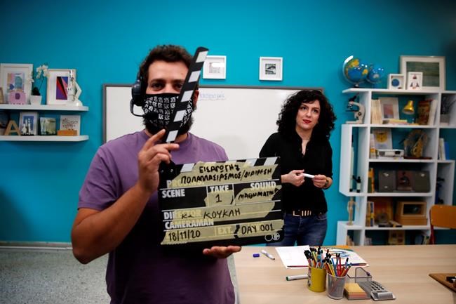 AP PHOTOS: Greece puts faith in online schooling | iNFOnews.ca