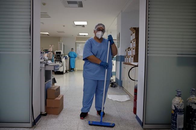 Out of sight, cleaners perform critical work in COVID ICUs | iNFOnews.ca Out of sight, cleaners perform critical work in COVID ICUs | iNFOnews.ca