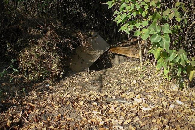 Hungarian police find 2 tunnels used by migrants on border | iNFOnews.ca Hungarian police find 2 tunnels used by migrants on border | iNFOnews.ca