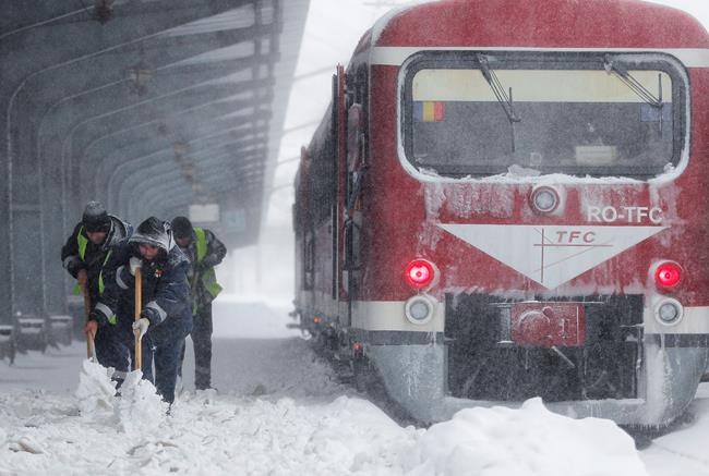 Early spring snow and floods bring havoc to Balkans | iNFOnews.ca Early spring snow and floods bring havoc to Balkans | iNFOnews.ca
