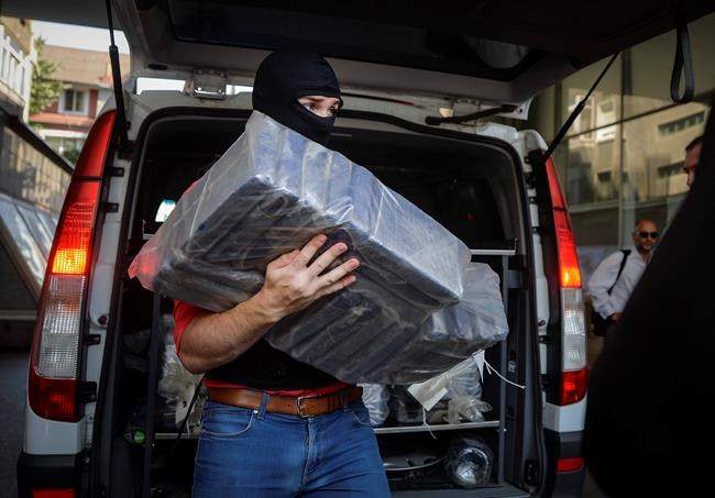 Romania: 2.3 tons of cocaine found in banana crates | iNFOnews.ca Romania: 2.3 tons of cocaine found in banana crates | iNFOnews.ca