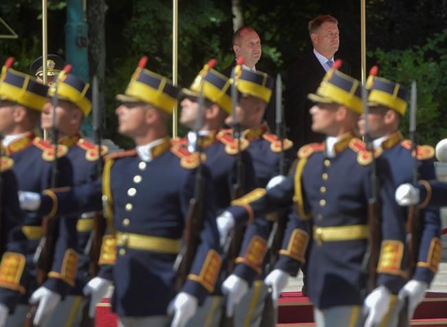 Romania, Bulgarian presidents talk NATO, Black Sea security | iNFOnews.ca CP301864943