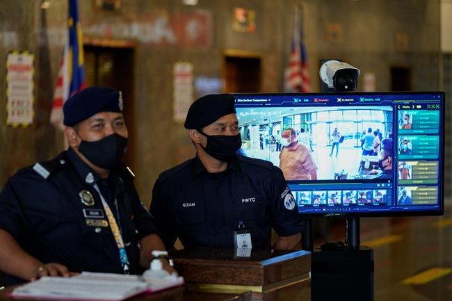 Embattled Malaysian PM gets respite but survival in balance | iNFOnews.ca CP235264242