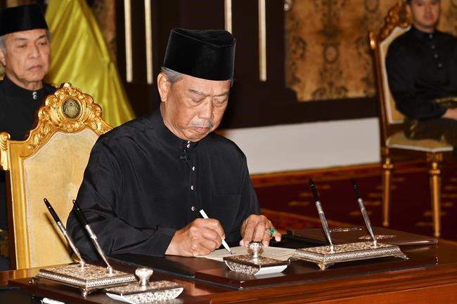 Malaysia's anti-graft chief quits after government changes | iNFOnews.ca