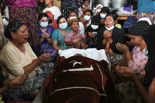 Defying deadly crackdown, crowds again protest Myanmar coup | iNFOnews.ca Defying deadly crackdown, crowds again protest Myanmar coup | iNFOnews.ca