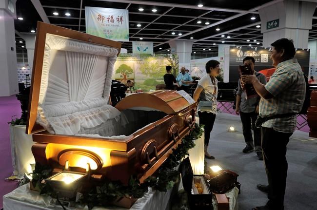 Asian funerals go green, high-tech at Hong Kong trade fair | iNFOnews.ca