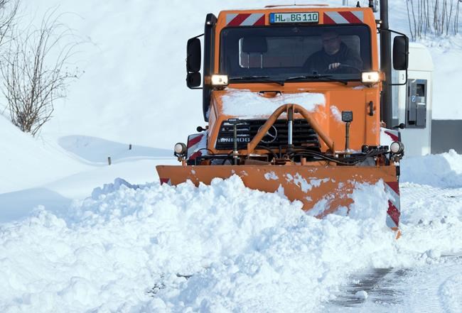 Artic snap claims lives in Europe, but also brings beauty | iNFOnews.ca