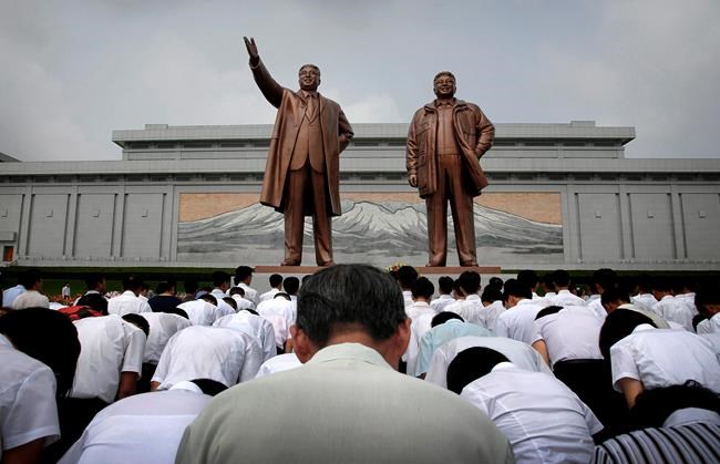 Statue export ban hits at Pyongyang's soft power, hard cash | iNFOnews.ca Statue export ban hits at Pyongyang's soft power, hard cash | iNFOnews.ca