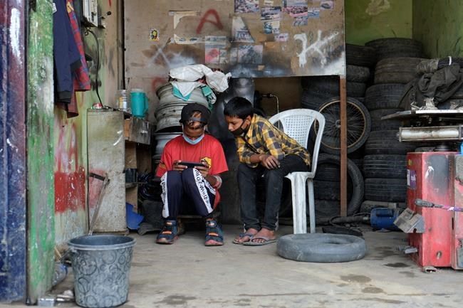 India's economic growth dips during coronavirus pandemic | iNFOnews.ca