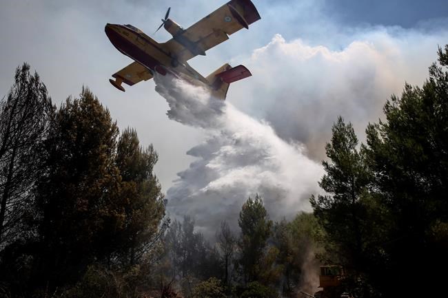 The Latest: 112 evacuated in Portugal wildfires | iNFOnews.ca CP782945578
