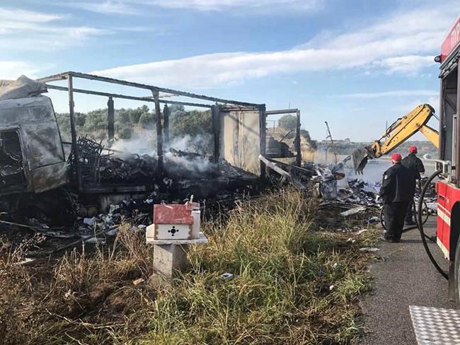 11 killed in crash of car carrying migrants in Greece | iNFOnews.ca