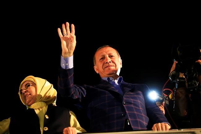 Turkey votes to expand president's powers; critics cry fraud | iNFOnews.ca Turkey votes to expand president's powers; critics cry fraud | iNFOnews.ca