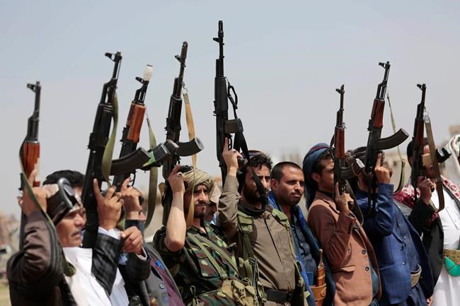 Yemen rebels hit, set ablaze fuel tank in south Saudi Arabia | iNFOnews.ca Yemen rebels hit, set ablaze fuel tank in south Saudi Arabia | iNFOnews.ca