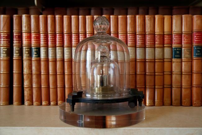 The Latest: Landmark change to kilogram approved | iNFOnews.ca The Latest: Landmark change to kilogram approved | iNFOnews.ca