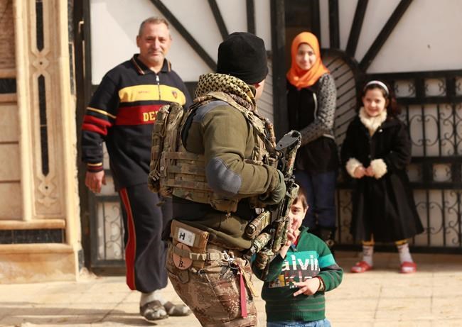 Iraq: retaken Mosul towns still battle-stricken, await aid | iNFOnews.ca