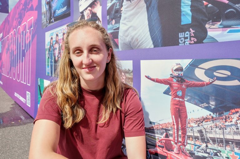 Female racers struggle for sponsors and track time after leaving F1's women-only series | iNFOnews.ca