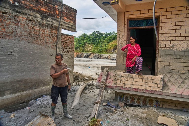A month after Nepal floods, thousands are still missing and families face a long recovery | iNFOnews.ca