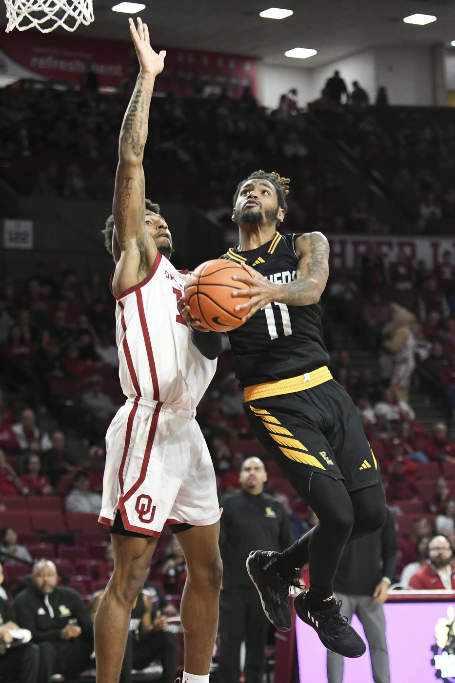 Moore, Fears help No. 12 Oklahoma put away Prairie View 89-67 to remain unbeaten | iNFOnews.ca Moore, Fears help No. 12 Oklahoma put away Prairie View 89-67 to remain unbeaten | iNFOnews.ca