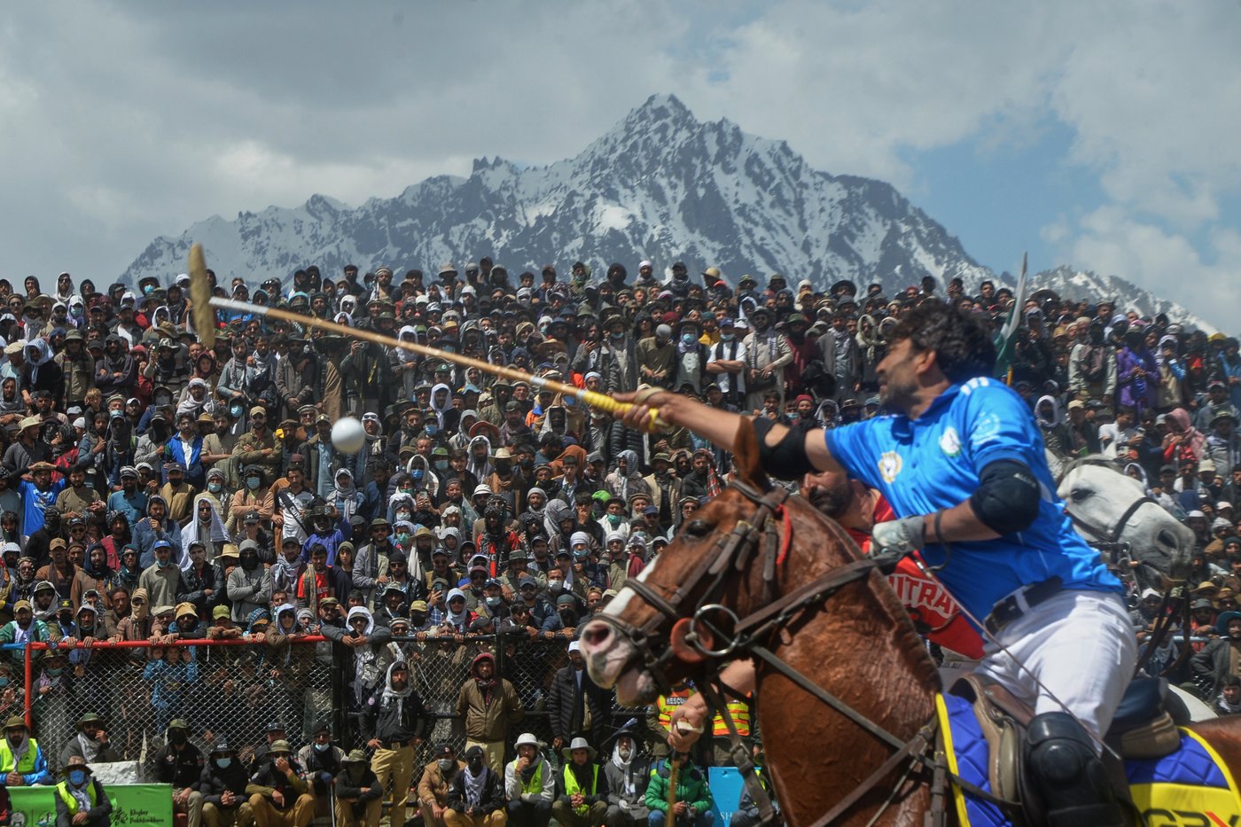 Photos show a centuries-old mountain tradition in the world’s highest polo ground | iNFOnews.ca