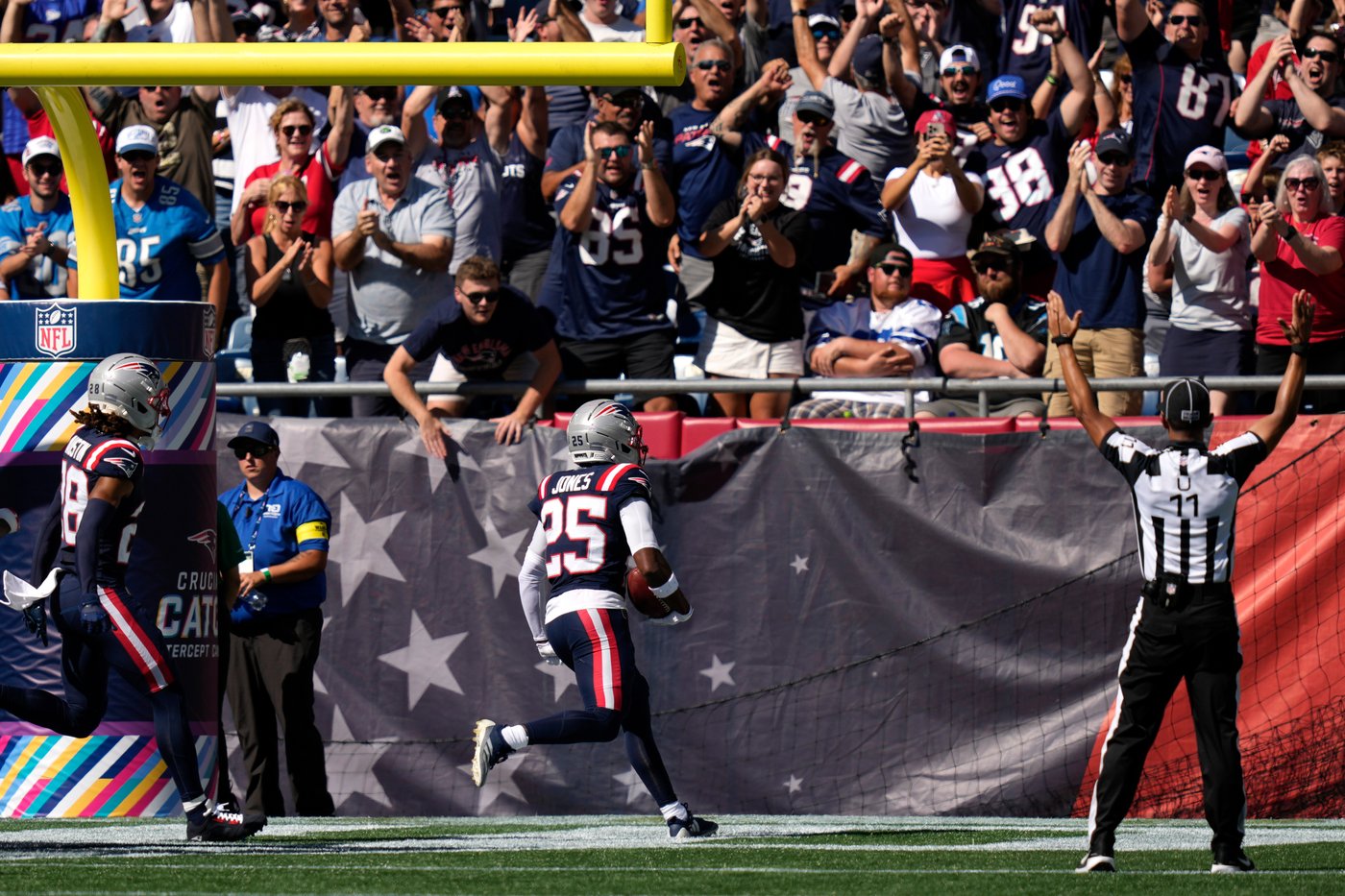 Marcus Jones' 87-yard punt return TD sparks Patriots offense in 42-13 romp over Panthers | iNFOnews.ca